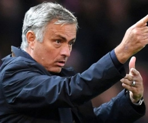 Mourinho chính thức lên tiếng về tin đồn dẫn dắt Newcastle