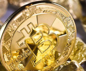 Giữa thời điểm hỗn loạn, chuyên gia chọn mua vàng hay Bitcoin?