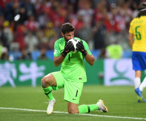 Brazil 0-0 (pen: 4-3) Paraguay: Alisson Becker tỏa sáng, Brazil hẹn Argentina ở bán kết