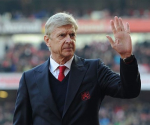 Arsene Wenger để ngỏ khả năng trở lại Ngoại hạng Anh mùa tới