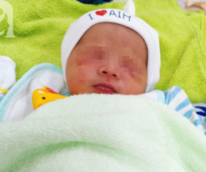 TP.HCM: Mẹ đơn thân sinh con gái được 3 ngày thì viết giấy cho con vì "không nuôi nổi"