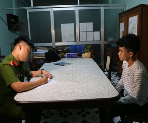 Chiếm đoạt hơn 140 triệu đồng nhờ việc 'nổ' mình là Phó Trưởng phòng