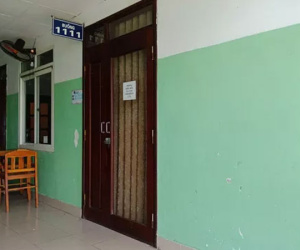 Cựu trưởng Công an TP Thanh Hóa điều trị trong buồng bệnh buông kín rèm?