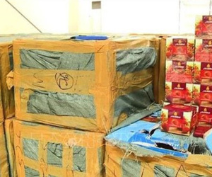 Bắt 2 tấn shisha trên đường từ Sài Gòn ra Hà Nội