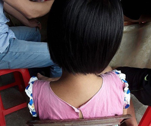 Nghệ An: Bé gái 6 tuổi khóc lóc van xin khi bị nam thanh niên 18 tuổi sàm sỡ ngay tại nhà