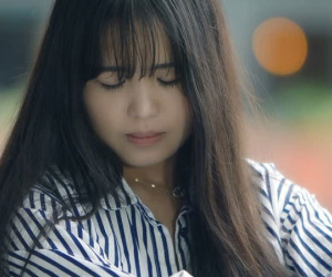 Chắn chắn chẳng ai muốn bố mẹ ra đường mà bị hỏi: 'Con gái chị có vấn đề gì không mà không ai chịu lấy?'