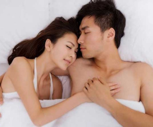 Cùng nhau tiêu diệt kẻ thù chốn phòng the