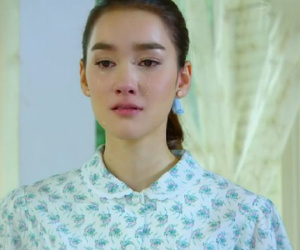 Hằng đêm, tôi giật mình bật dậy vì ám ảnh khuôn miệng rớm máu, ánh mắt ai oán và câu nói của mẹ trước lúc nhắm mắt xuôi tay