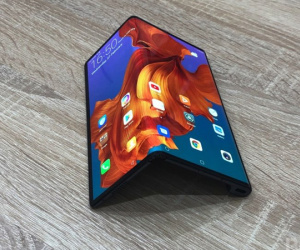 Chiếc smartphone gập lại đẹp nhất năm sẽ ra mắt sớm hơn dự kiến, nhưng đó không phải là Samsung Galaxy Fold