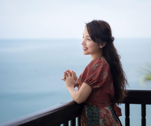 Vân Hugo lộ thân hình ngày càng 'phát tướng'