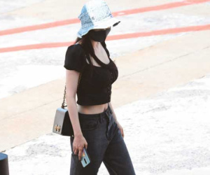 Dương Mịch diện áo crop top khoe vòng eo siêu nhỏ và vòng 1 siêu khủng, khẳng định body cực phẩm của Cbiz