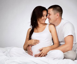 Nhìn mâm cơm ở cữ đầy đủ thịt cá mà tôi giật mình, không ngờ chồng lại vì tôi và con mà hi sinh đến vậy