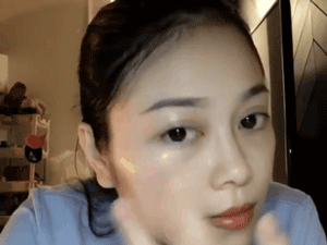 Cùng hội bỉm sữa, mẹ Cam - Xoài - Đậu và loạt hot mom chia sẻ bí kíp chăm da sau sinh đẹp như gái Hàn