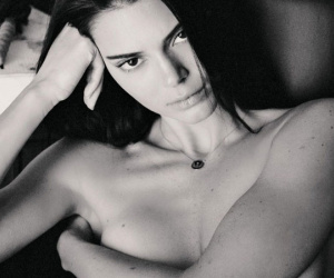 Ảnh nude toàn tập nhận 2,9 triệu like sau 2 tiếng của nàng mẫu 9x Kendall Jenner: Đẹp ná thở, body 0% mỡ thừa