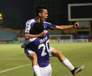 Sài Gòn 1-4 Hà Nội FC: Bám sát ngôi đầu