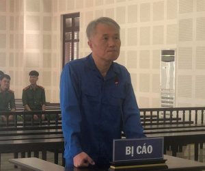 Thua bạc, người đàn ông Hàn Quốc cướp taxi lấy tiền về nước