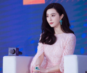 Sự xuất hiện bất ngờ của Phạm Băng Băng gây sốt: Da trắng bật tông, body mảnh mai đập tan tin đồn bầu bí