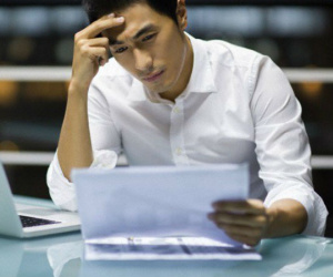 Bắt gặp 'cảnh nóng' của vợ với một người đàn ông vẫn sống trong nhà tôi bao lâu nay khiến tôi sốc thực sự, càng đau hơn khi cô ta tiết lộ thân phận gã đó