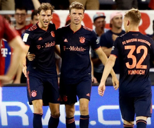 Mất Lewandowski vì chấn thương trong lúc khởi động, Bayern Munich vẫn thắng dễ AC Milan