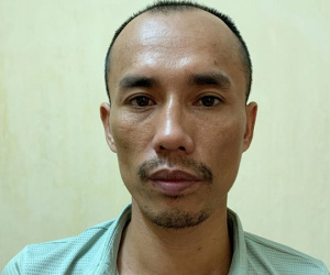 Bắt kẻ chuyên cướp giật điện thoại của phụ nữ ngoại quốc