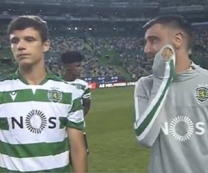 Bruno Fernandes khóc nức nở trong lần cuối khoác áo Sporting Lisbon trước khi sang MU