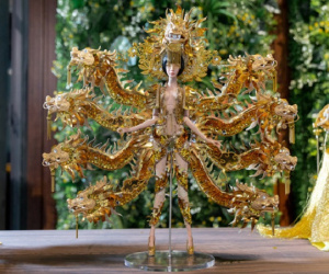 Top 3 thiết kế Quốc phục thi Miss Universe 2019: 'Cafe phin' gây thất vọng, 'Vùng đất 9 rồng' hở bạo, nặng nề khiến fan lo Hoàng Thùy không gánh nổi