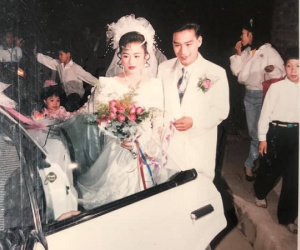 'Khoe' đám cưới bố mẹ cách đây 30 năm, CĐM phát hiện trầm trồ cưới rich kid thứ thiệt là đây chứ đâu