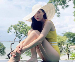 Học Jessica Jung diện bikini vừa đẹp vừa sang, khoe vòng 1 hút mắt mà không hề phản cảm