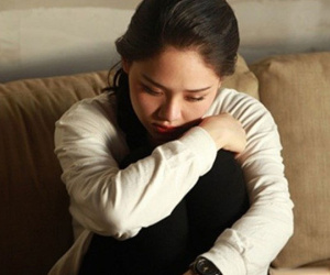 Dưới ánh đèn nhập nhoạng, tôi hoảng loạn nhận ra người nằm bên cạnh không phải bạn trai mình nhưng thái độ của anh và chuyện phía sau mới thật kinh khủng (P6)