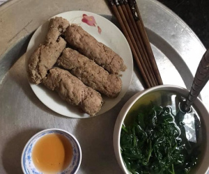 Tốn công làm giò lụa nhưng chồng không ăn, vợ trẻ lên mạng ngơ ngác hỏi liền nhận về cả tá lý do