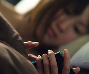 Muốn biết đàn ông có ngoại tình không, cứ xem điện thoại của họ là rõ