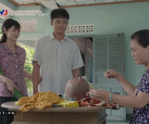 Bắt trước Thư - Vũ (Về nhà đi con), anh Vui (Bán chồng) cũng làm hợp đồng hôn nhân nhưng thái độ của Nương mới bất ngờ