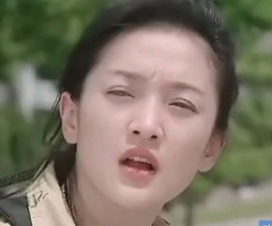 Cuối cùng đã có hành động từ phía Châu Tấn về tin đồn đính hôn với Đậu Tĩnh Đồng - con gái Vương Phi