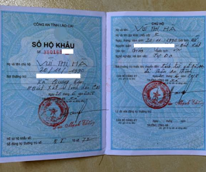 Gần 30 tuổi vẫn 'vườn không nhà trống', cô gái bị bố mẹ đẻ âm thầm tách hộ khẩu để dằn mặt, ép đi lấy chồng