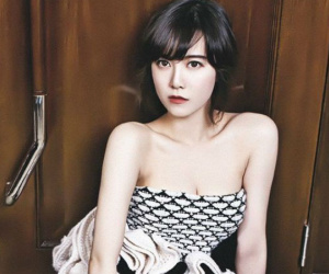 Vòng 1 sexy thế này mà Goo Hye Sun vẫn bị chồng chê 'không đủ gợi cảm'