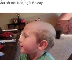 Không những cắt tóc, các anh thợ dưới đây còn tiện tay cắt luôn 75% sắc đẹp và tỉa rụng cả đường tình duyên của khách hàng