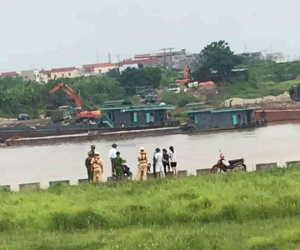 Bắc Ninh: Cô gái lên cầu Hồ để lại lời nhắn 'gọi vào số điện thoại' rồi bất ngờ nhảy xuống sông tự tử
