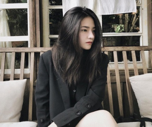 Nữ sinh giống con lai, vừa là mẫu vừa là thợ ảnh: 'Mình muốn tự lập để có tiếng nói với ba mẹ'