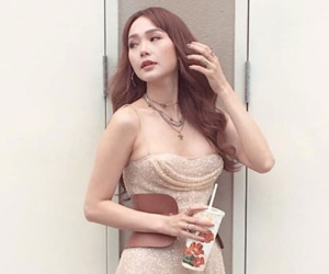 Minh Hằng trẻ trung ở tuổi 32 khi vô tình lọt ống kính người qua đường, nhưng đôi chân 'lực điền' mới gây chú ý