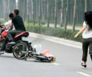 Cô gái mang xe đi cầm đồ rồi đến Công an trình báo bị cướp