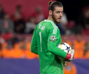 MU lấy lương 'khủng' trói chân De Gea