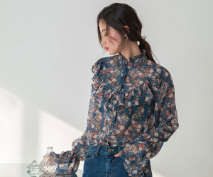 Chiếc áo cộng thêm vài phần sang chảnh cho các chị em công sở hóa ra cực dễ mix đồ