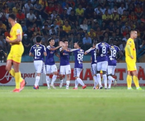 Hà Nội hủy diệt Nam Định 6-1 trong cơn mưa pháo sáng