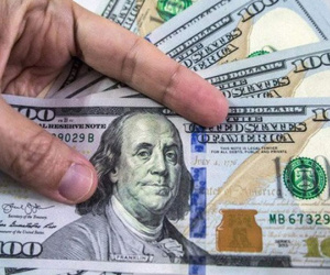 Tỷ giá ngoại tệ 11.9: Dứt đà lao dốc, giá USD bắt đầu nhúc nhích tăng
