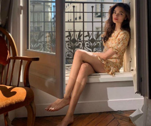 Mặc đẹp và tinh tế như phụ nữ Pháp khi trời sang Thu chỉ với 5 items đơn giản này