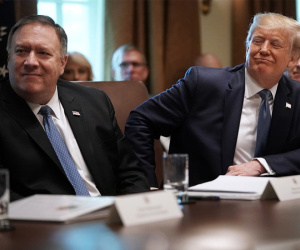 Ngoại trưởng Mỹ Pompeo không được kiêm nhiệm cố vấn an ninh