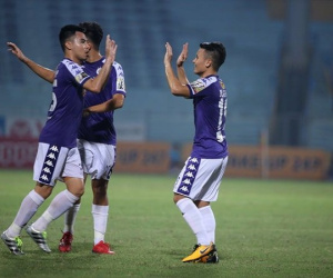 Thắng ngược Viettel trong ngày Hàng Đẫy sạch bóng khán giả, Hà Nội cách ngôi vô địch đúng 3 điểm
