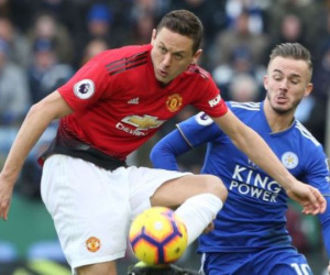 Matic bực bội ra mặt với HLV Solskjaer