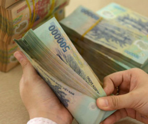 Lãi suất VND liên ngân hàng giảm sâu ở tất cả các kỳ hạn
