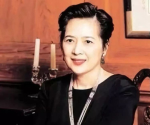 Đưa chồng lên hàng tỷ phú nhưng bị phản bội đắng cay, người vợ đẹp ra 'phán quyết cuối cùng' bất chấp lời cầu xin từ người chồng bội bạc